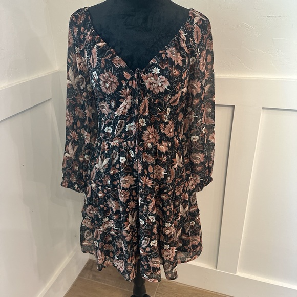 Madewell Dresses & Skirts - Madewell Floral Black and Pink Midi Dress‎